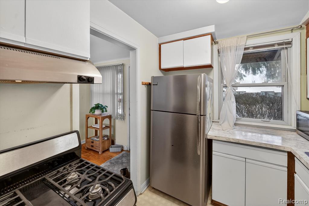 2327 Fernwood Avenue, Ann Arbor, MI 48104 — Photo 11