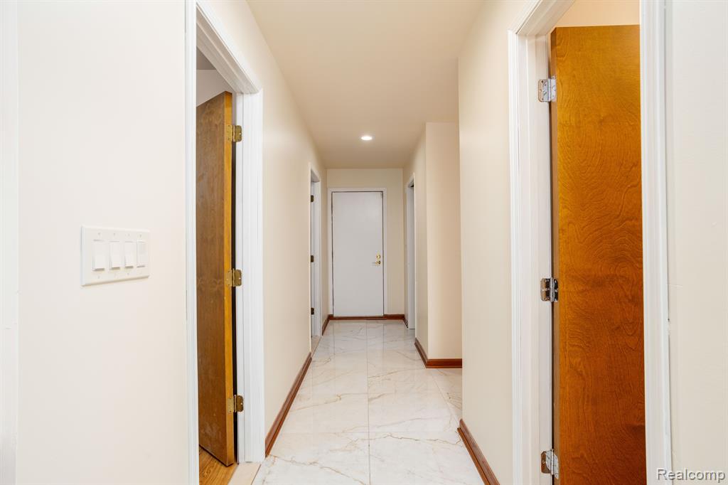 4421 PINEHURST Drive, West Bloomfield, MI — Photo 31
