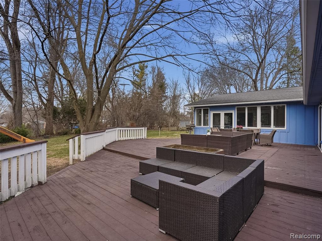 1690 Ledbury Drive, Bloomfield Hills, MI 48304 — Photo 52