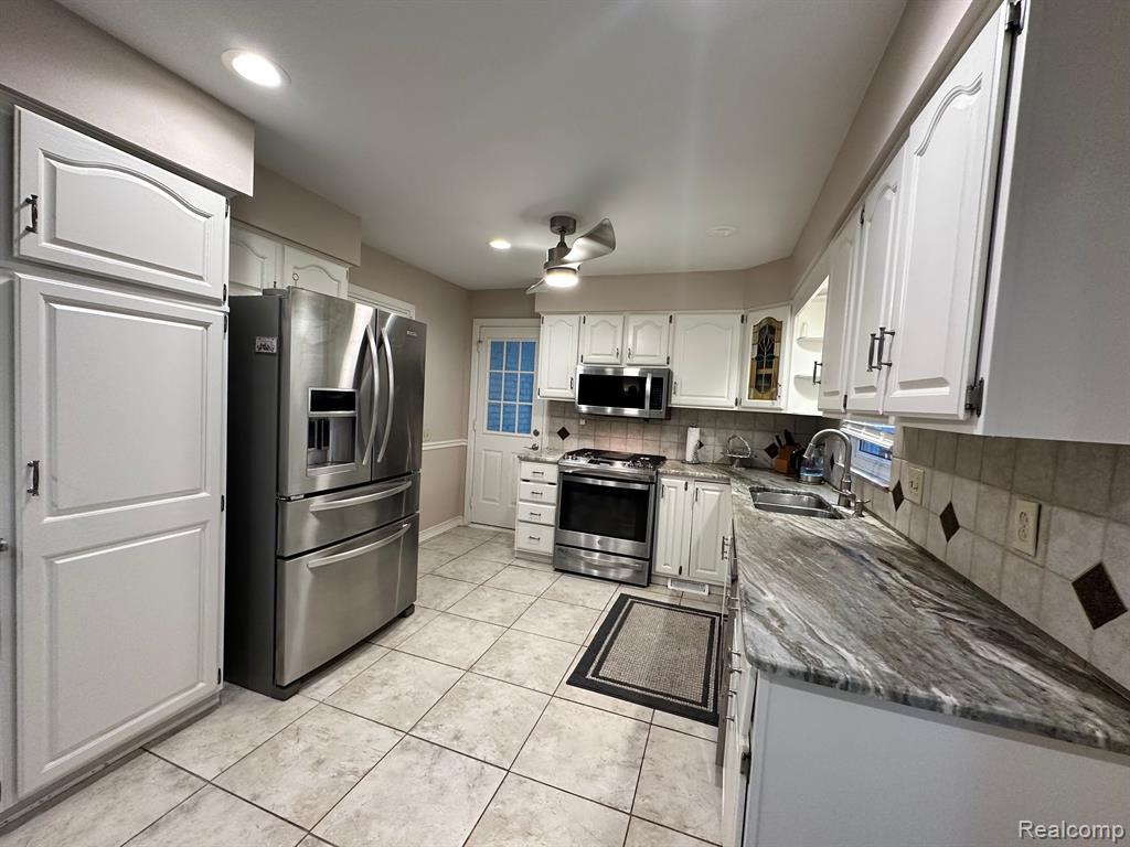 4387 PATRICK Road, West Bloomfield, MI — Photo 33