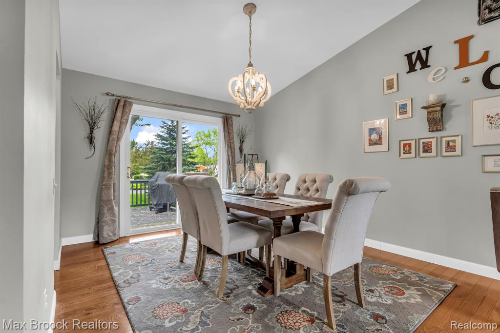 591 S Spinningwheel Lane, Bloomfield Hills, MI 48304 — Photo 7