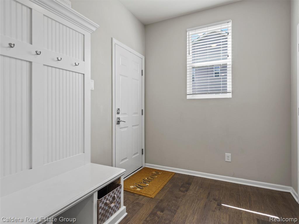 4132 Walcott Drive, Lake Orion, MI — Photo 27