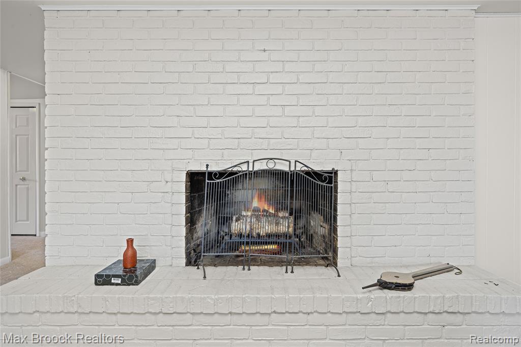 35550 Pleasant Valley Road, Farmington Hills, MI, 48331