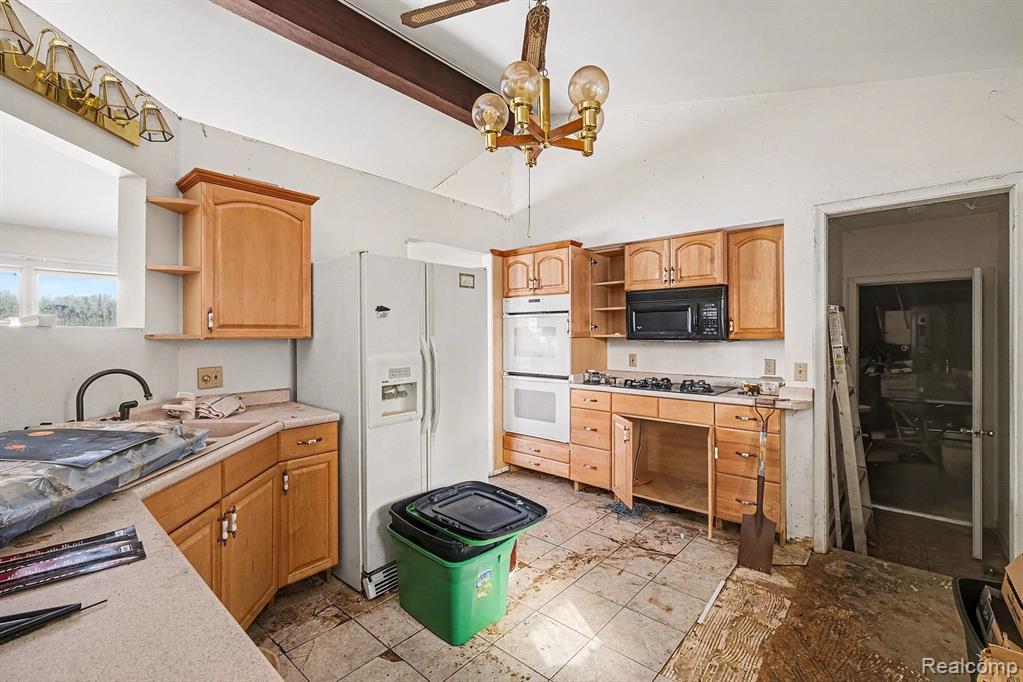 4100 Four Lakes Avenue, Linden, MI 48451 — Photo 17