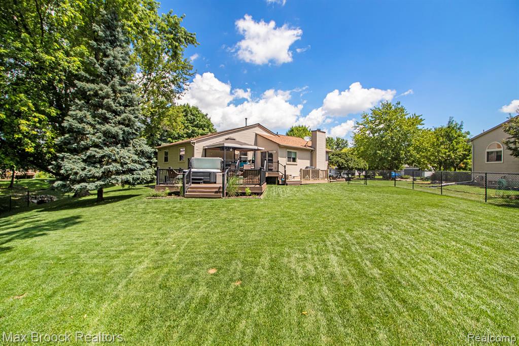 761 Stoney Drive, South Lyon, MI 48178 — Photo 33