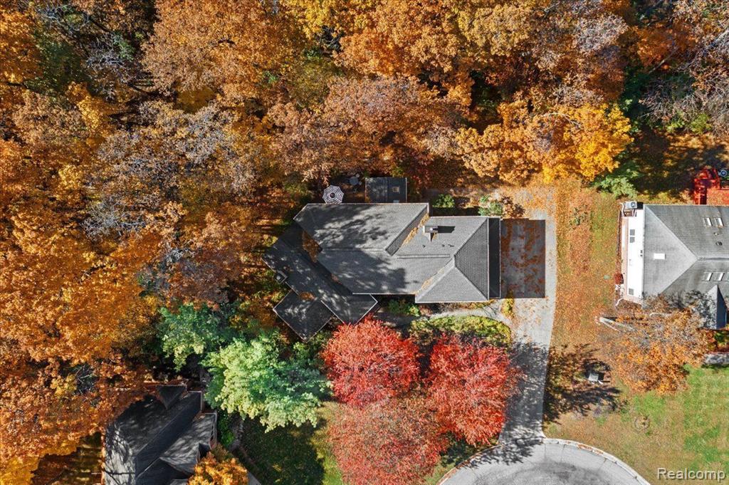 2193 TRILLIUM WOODS Drive, Ann Arbor, MI 48105 — Photo 47