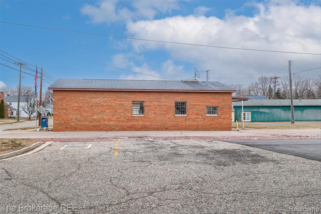 4643 Pine Street, Columbiaville, MI 48421 — Photo 11
