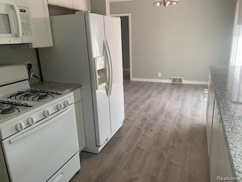 932 Amelia Avenue, Royal Oak, MI 48073 — Photo 2