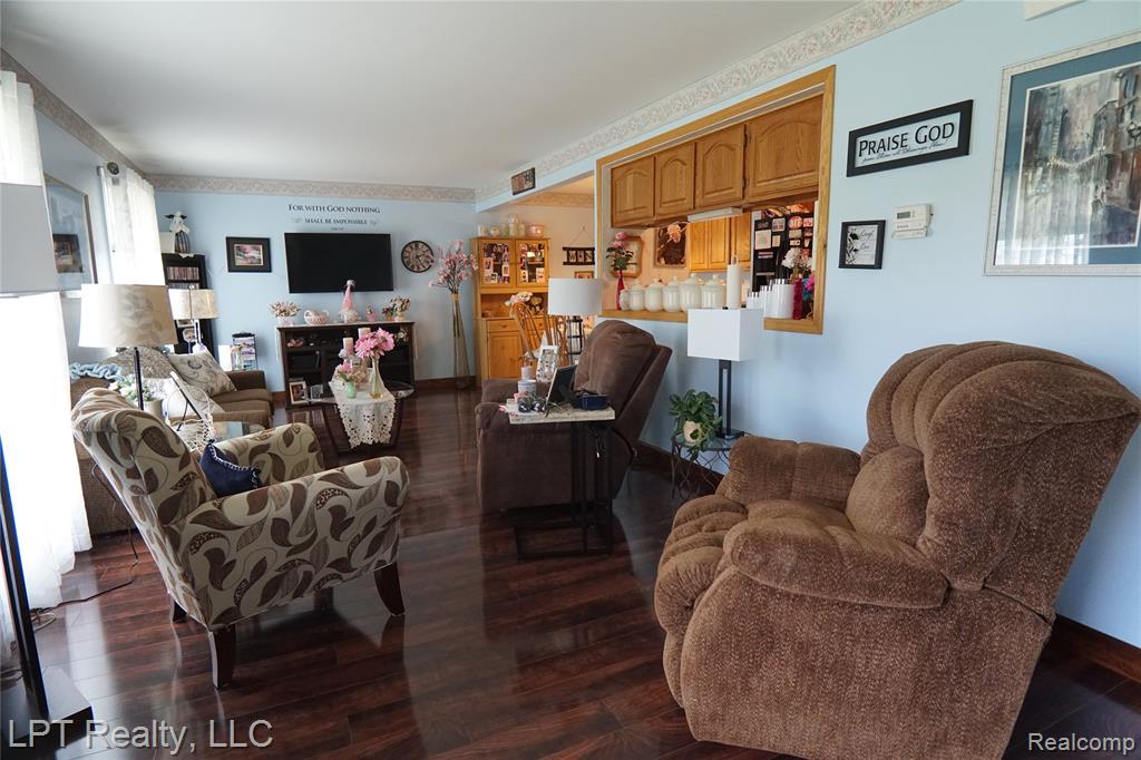 28382 Brookfield Court, Brownstown, MI 48183 — Photo 3
