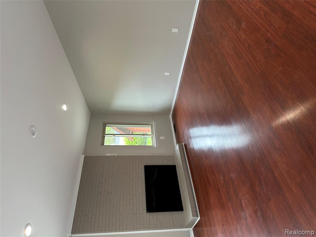 5565 Kebbe Drive, Sterling Heights, MI 48310 — Photo 10