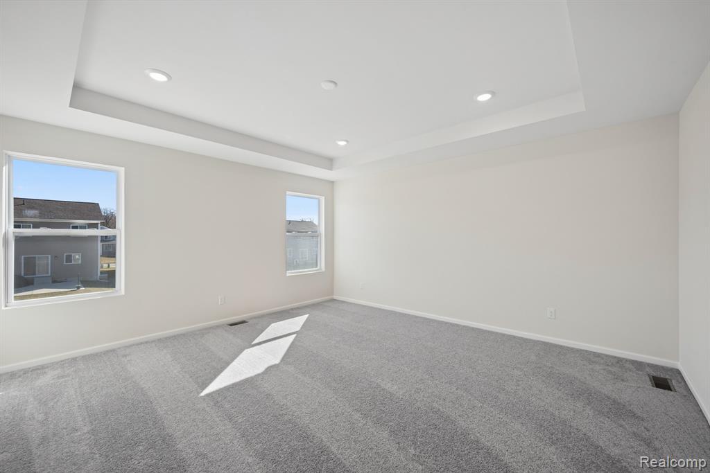 372 Edge Brook Drive, Holly, MI 48442 — Photo 24