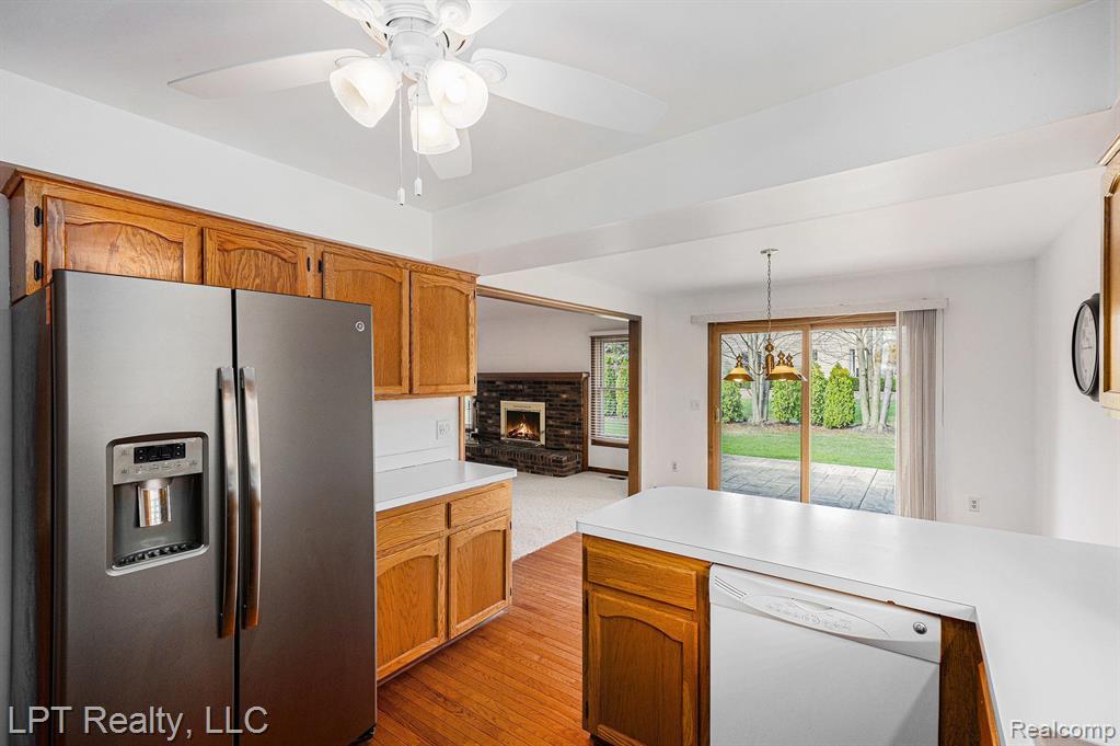 61867 WOODFIELD Way, Washington, MI — Photo 15