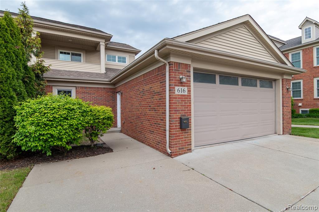 616 Superior Boulevard, Wyandotte, MI 48192 — Photo 47