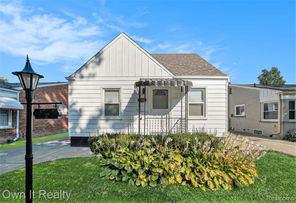 7336 Rockdale, Detroit, MI 48239 — front exterior