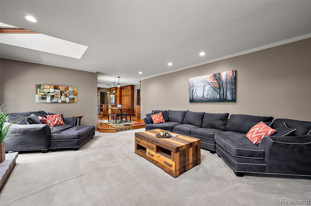 6730 Whiting Drive, Troy, MI 48098 — Photo 19