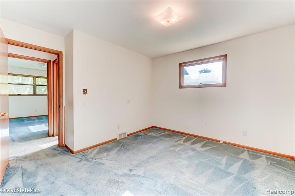 1432 ROOSEVELT, Ypsilanti, MI 48197 — Photo 8
