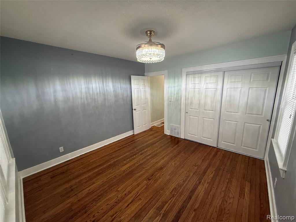 416 Burroughs Avenue, Flint, MI 48507 — Photo 12