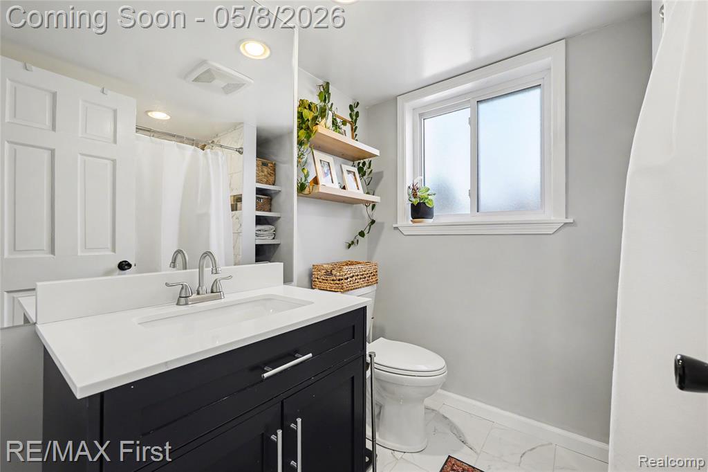 690 Montana Street, Marysville, MI 48040 — Photo 20