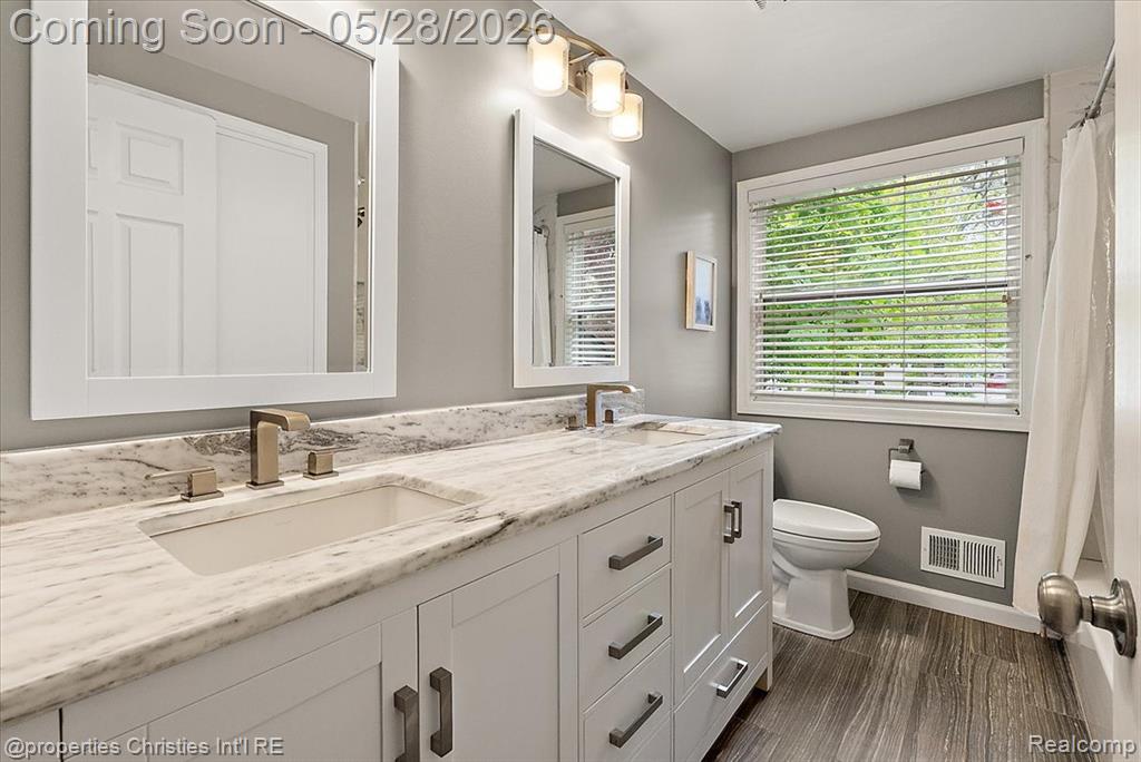 612 Royal Avenue, Royal Oak, MI 48073 — Photo 29
