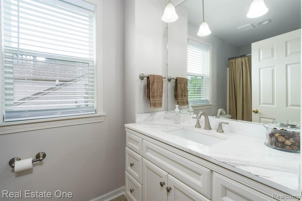 851 Deer Run Lake Road, Holly, MI 48442 — Photo 26