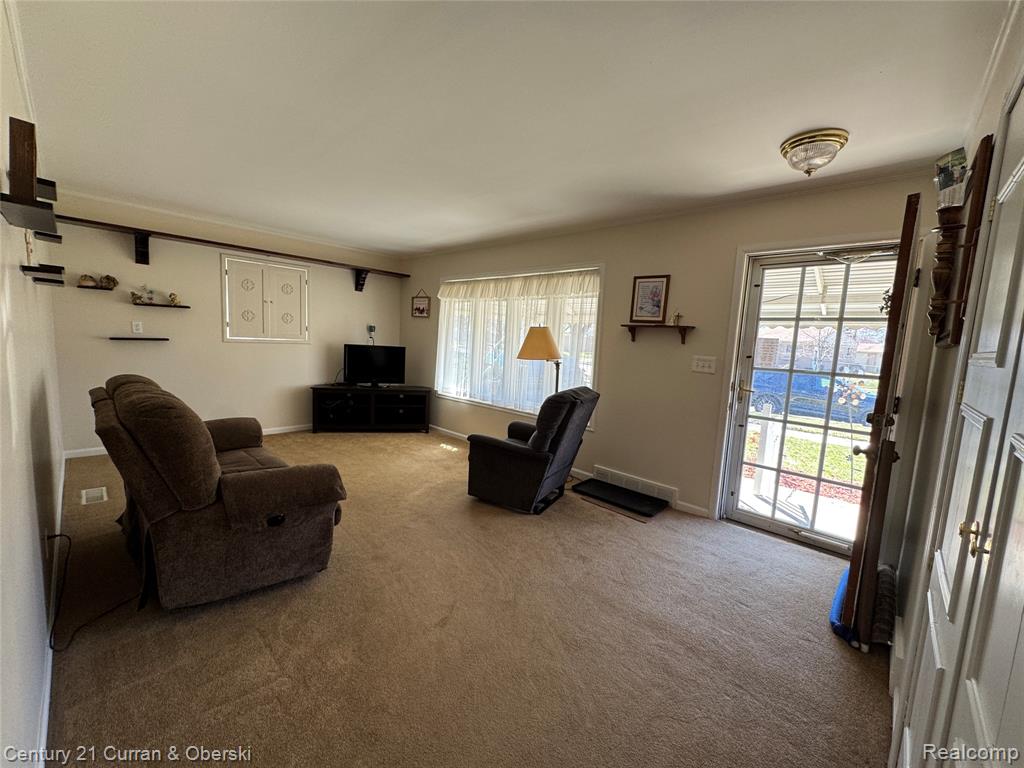 948 Van Sull Street, Westland, MI — Photo 17