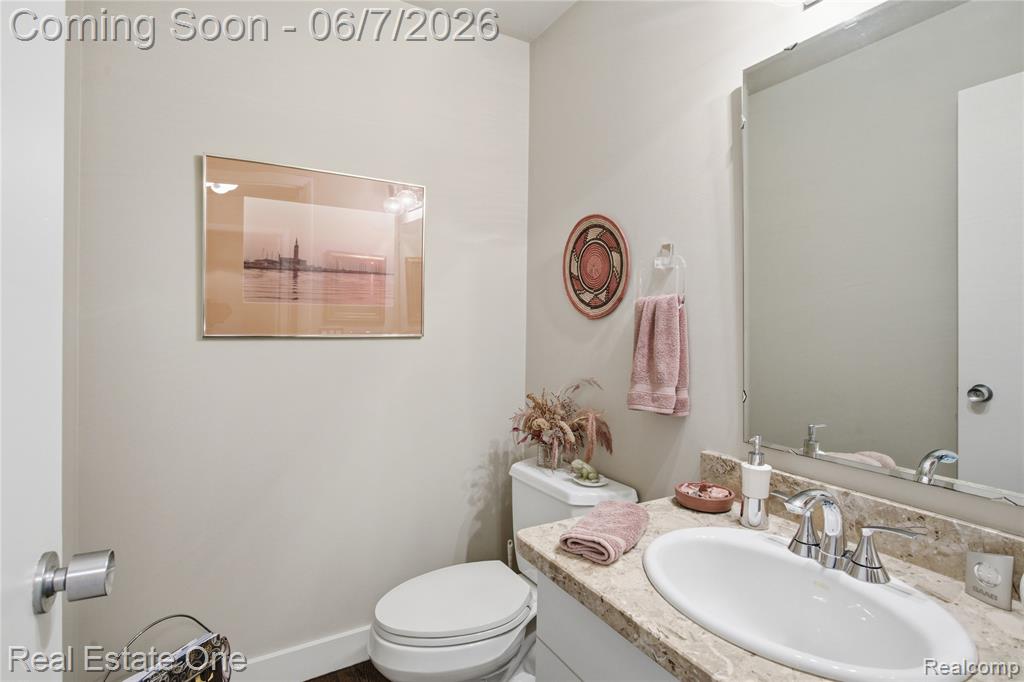 5321 Forest Way, Bloomfield Hills, MI 48302 — Photo 31