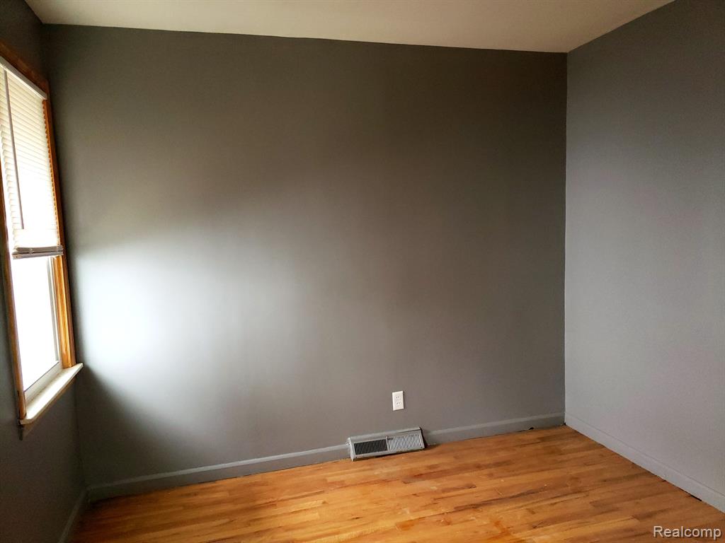 6849 LOZIER Avenue, Warren, MI 48091 — Photo 14