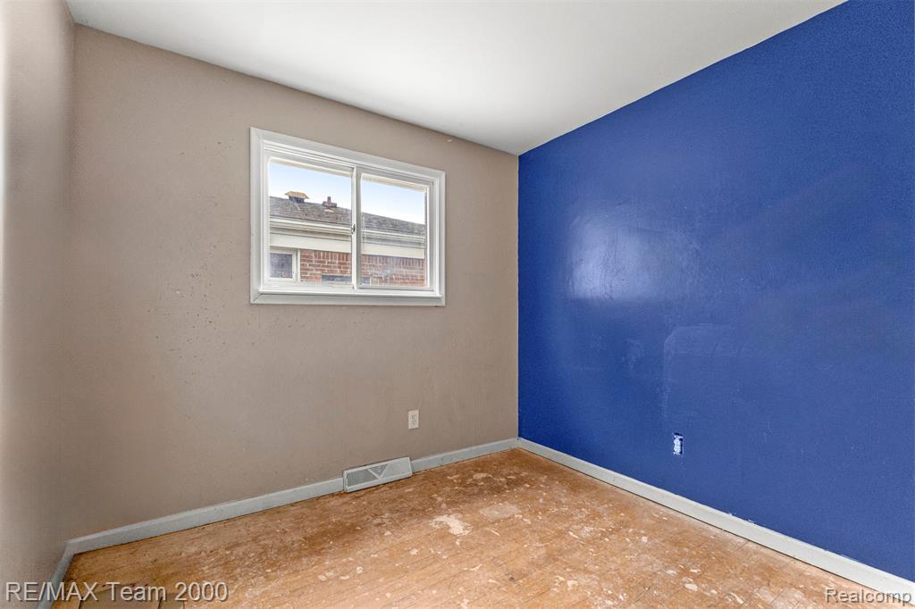 6924 Fellrath Street, Taylor, MI 48180 — Photo 13