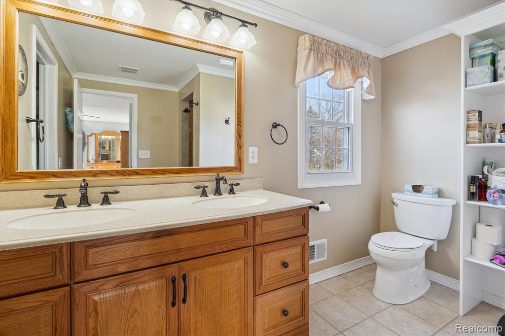 6640 CORRAL, West Bloomfield, MI 48324 — Photo 32
