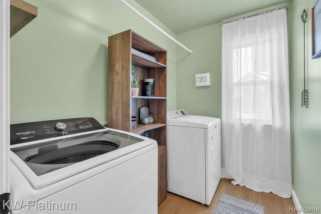 51963 Kings Pointe Drive, New Baltimore, MI 48047 — Photo 23