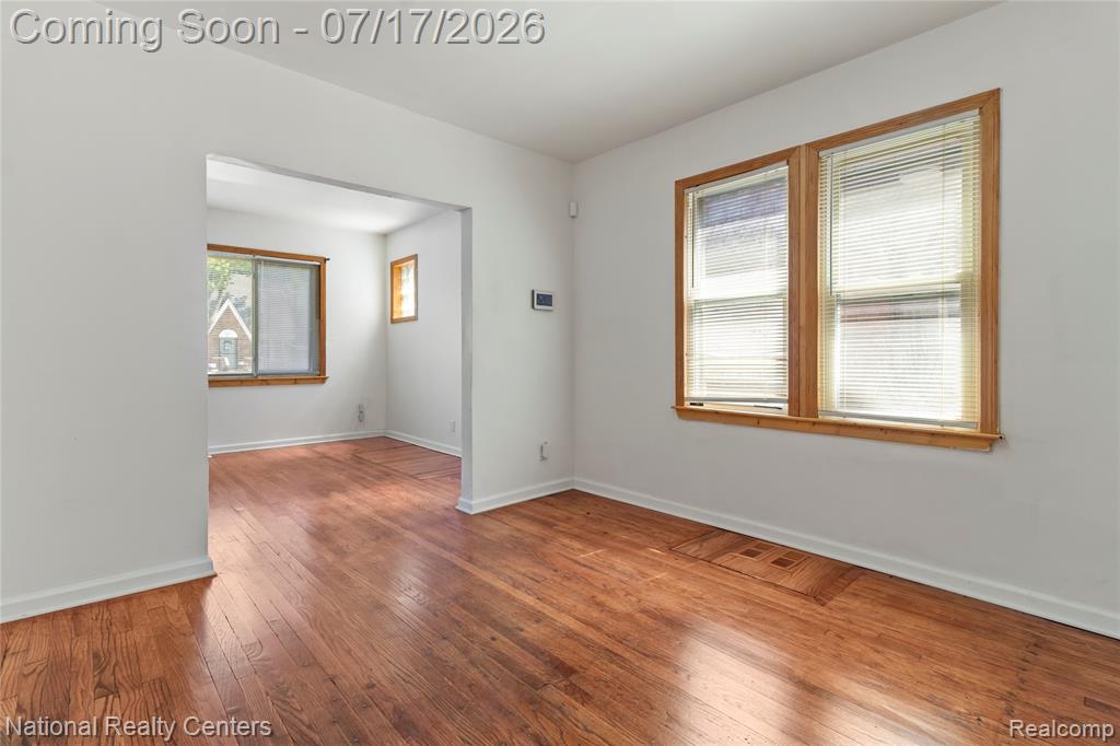 9281 Boleyn Street, Detroit, MI 48224 — Photo 7