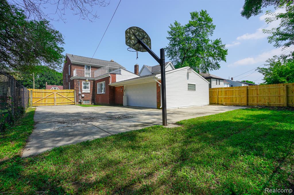 243 Newport Street, Detroit, MI 48215 — Photo 6