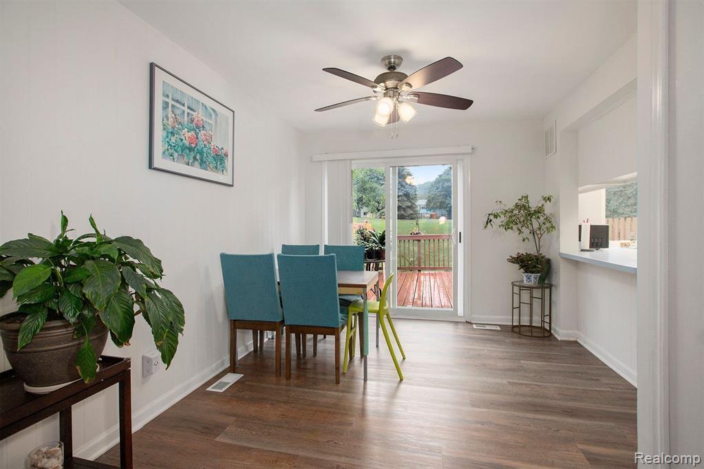 3481 BURBANK Drive, Ann Arbor, MI 48105 — Photo 6