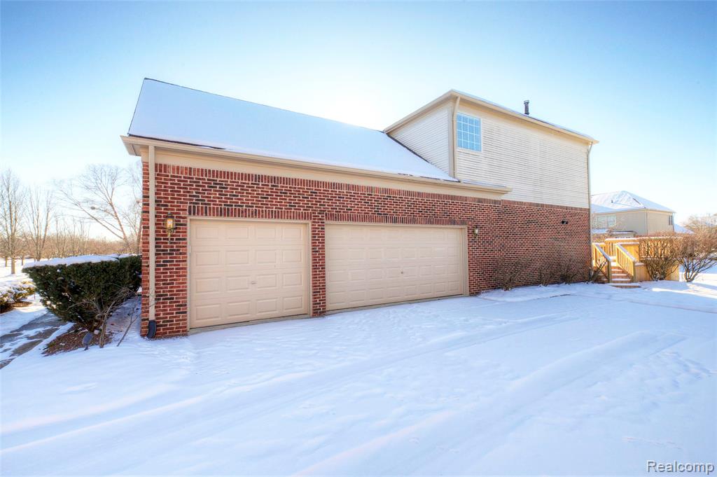 392 Lenox Drive, Canton, MI 48188 — Photo 2