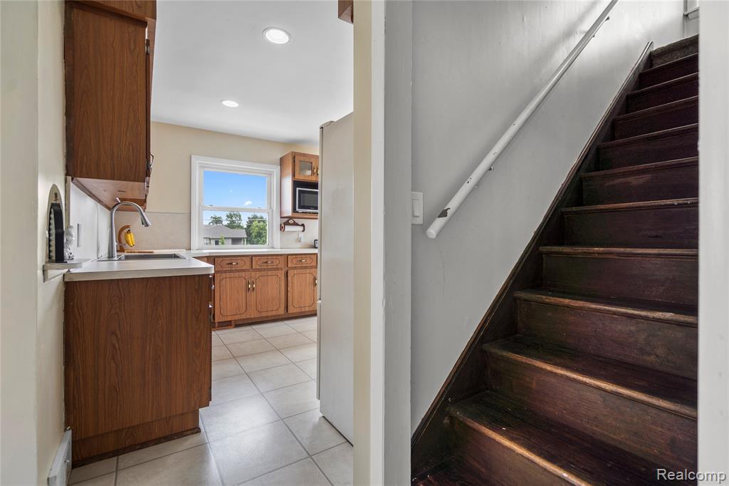 48425 Romeo Plank Road, Macomb, MI 48044 — Photo 15