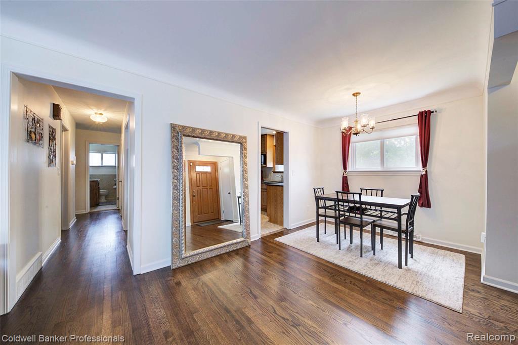 702 Woodlawn Avenue, Royal Oak, MI 48073 — Photo 4