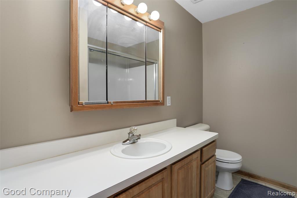 336 Marigold Circle, Westland, MI — Photo 15