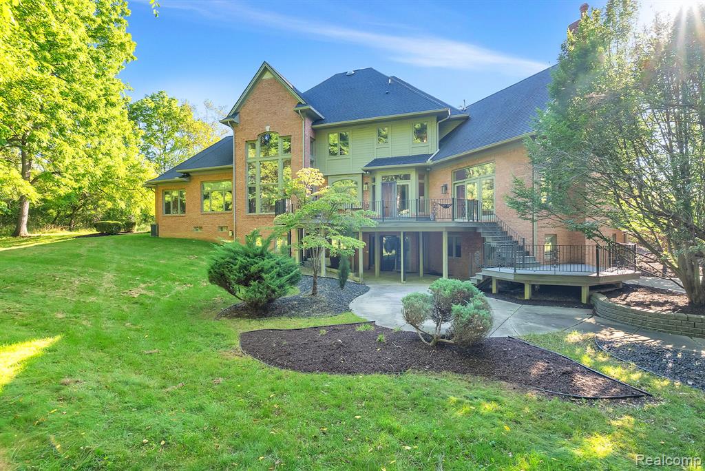 5779 Pinecrest Estates Drive, Ann Arbor, MI 48105 — Photo 68