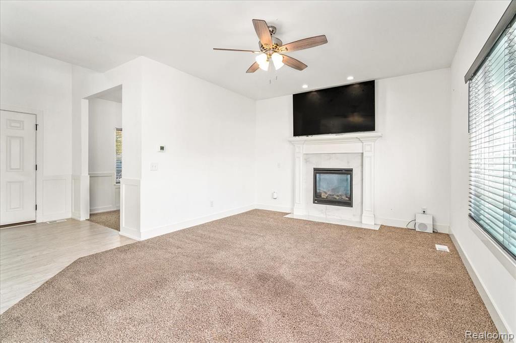 8319 Beatrice, Westland, MI — Photo 10
