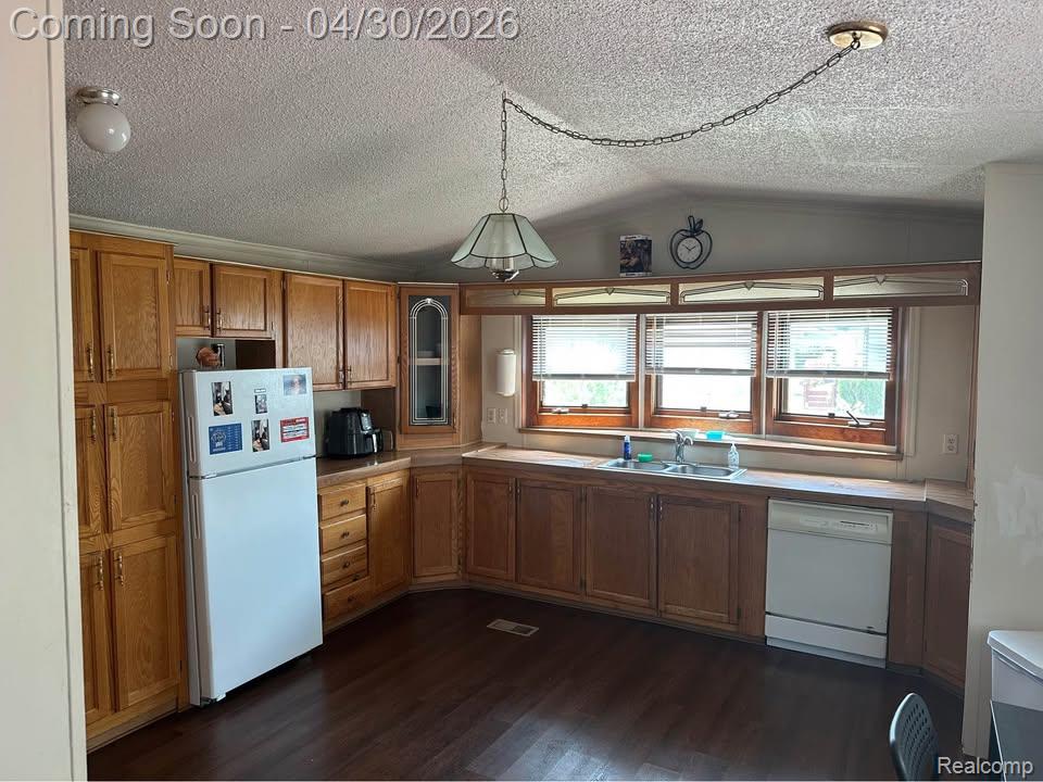 831 N Pontiac Trail, 73, Walled Lake, MI 48390 — Photo 8