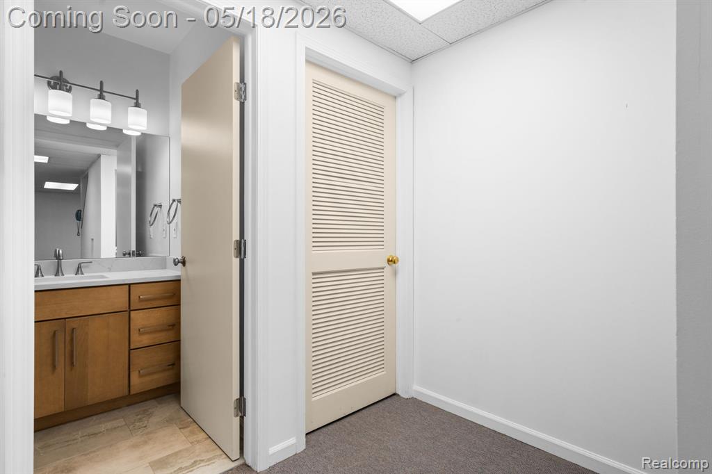 3920 Wynnstone Drive, Ann Arbor, MI 48105 — Photo 56