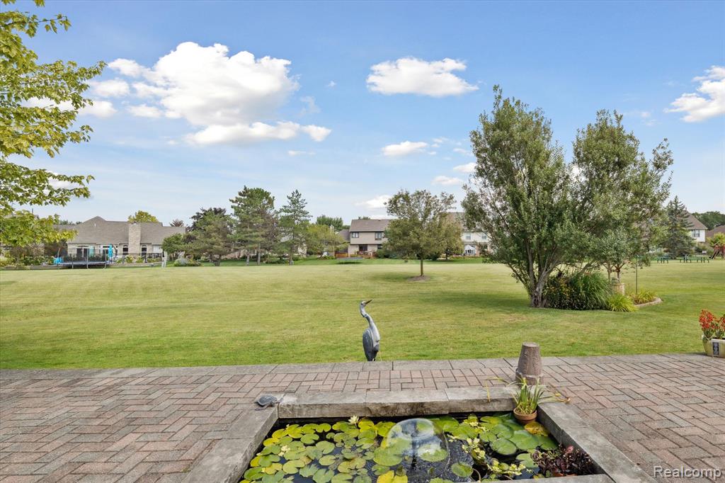 45242 Thornhill Road, Canton, MI 48188 — Photo 54