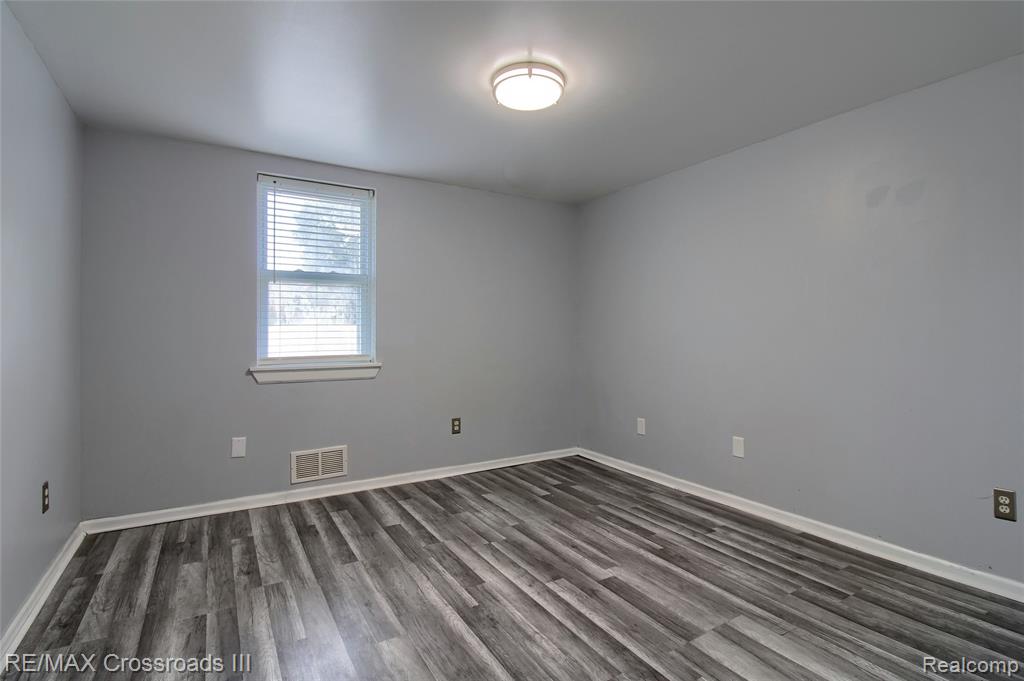 43216 N Bemis Road E, Belleville, MI 48111 — Photo 21