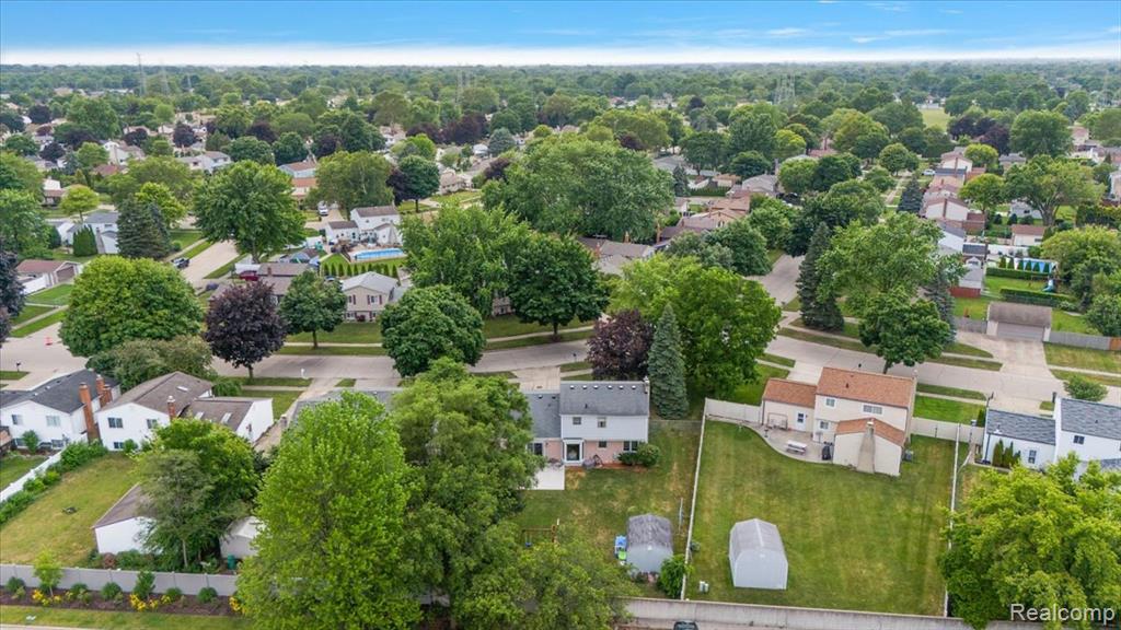43456 Hartwick Drive, Sterling Heights, MI 48313 — Photo 38