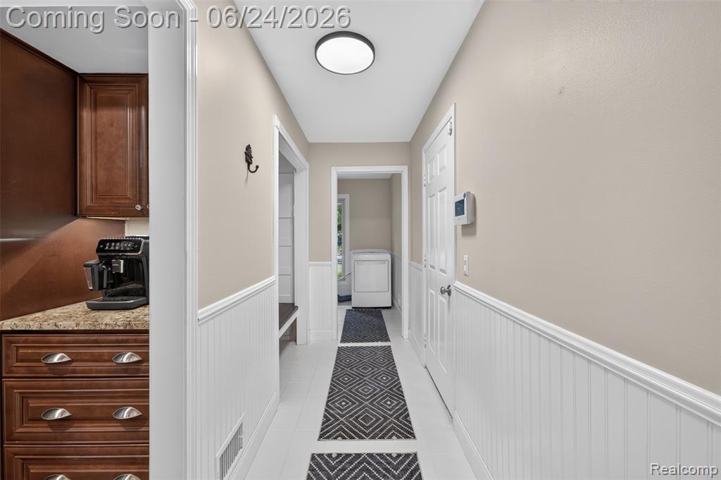 7556 Olde Sturbridge Trail, Clarkston, MI 48348 — Photo 11
