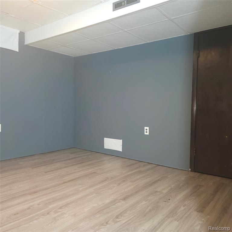 960 Radcliff Street, Garden City, MI — Photo 18
