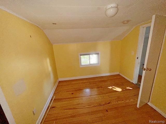 2411 Pine Lake Avenue, Keego Harbor, MI 48320 — Photo 17