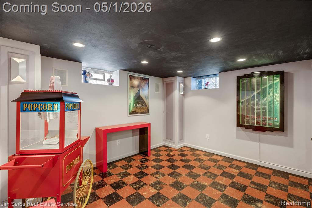 5256 Harvard Road, Detroit, MI 48224 — Photo 21