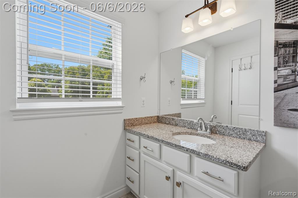 7375 N Mistwood Drive, White Lake, MI 48383 — Photo 41