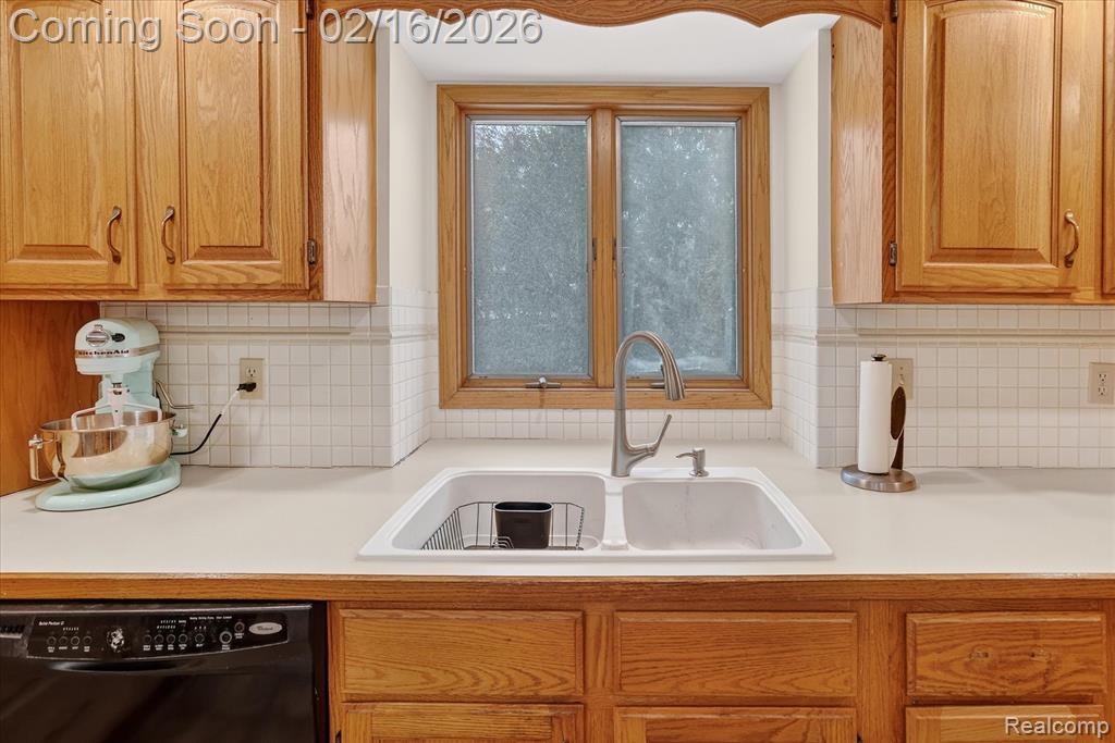 4593 Still Meadow Drive, Saginaw, MI 48603 — Photo 11